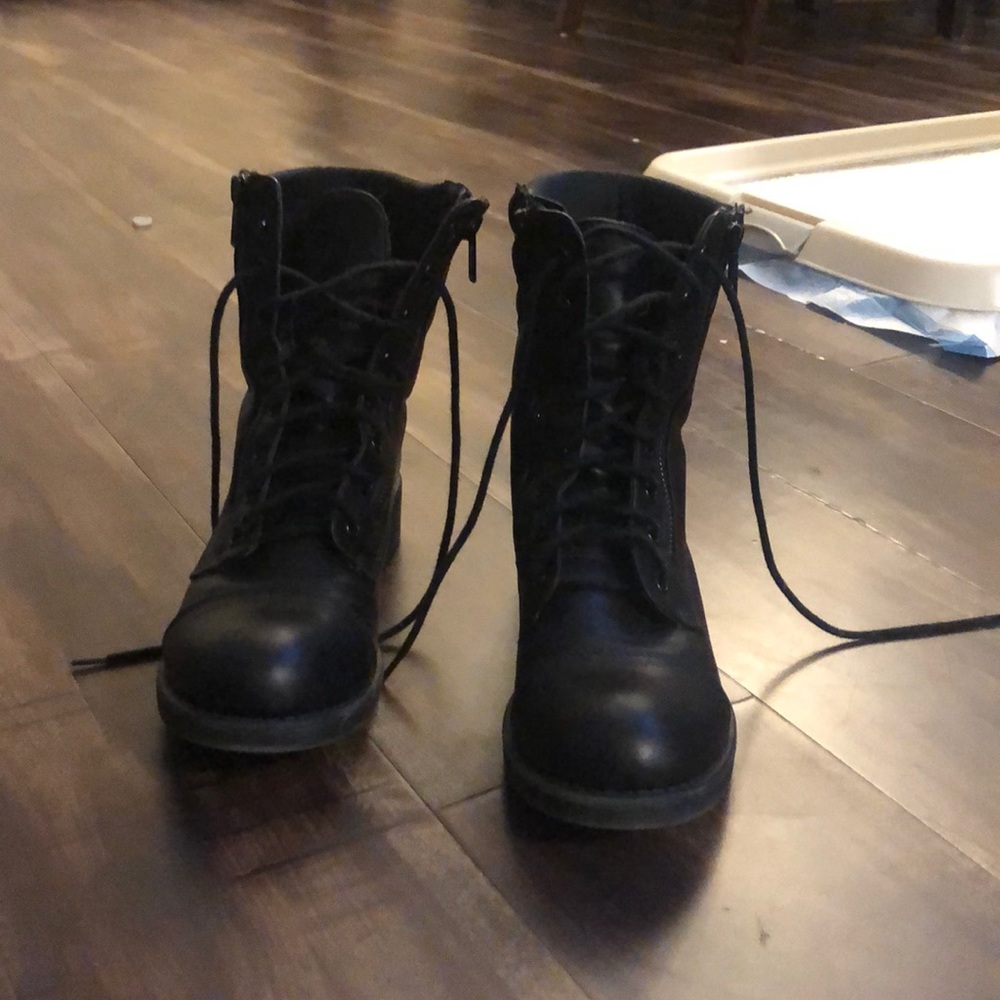 Black boots